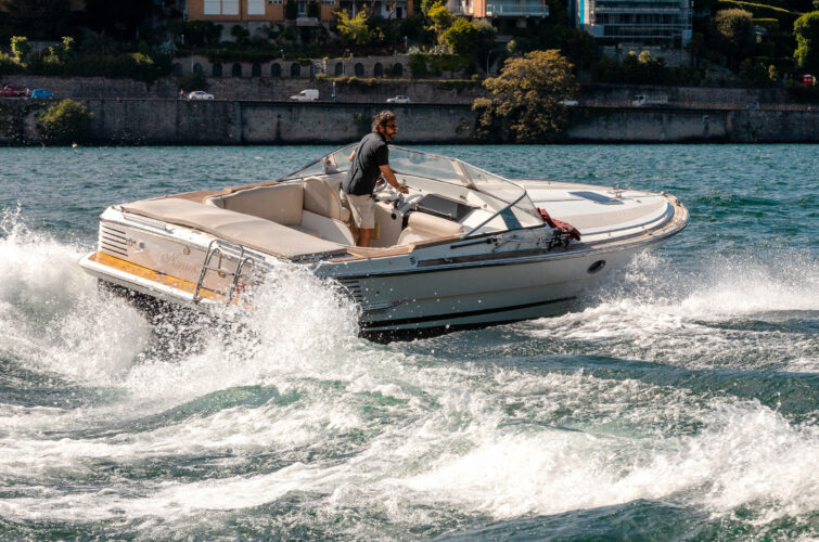 namastè boat lake como boat tour comoboatteam