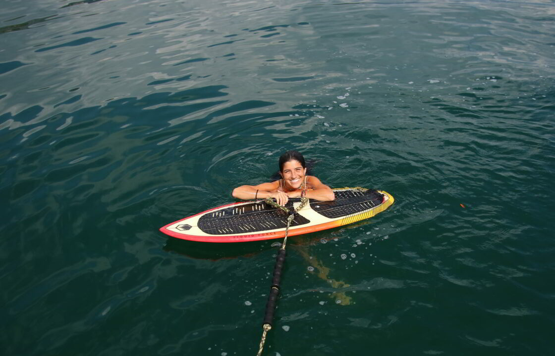 wakesurf wakeboard lake como boat tour comoboatteam